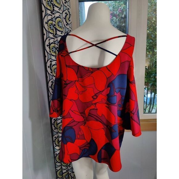 Peter Nygard Shoulderless Top - Picture 3 of 4